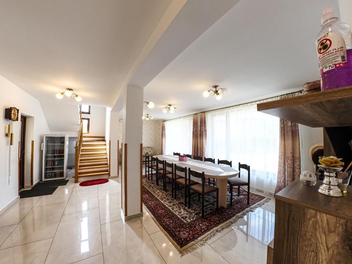 فيلا Pojorîtaفي Casa Iulia المظهر الخارجي الصورة